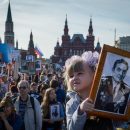 Основатель “Бессмертного полка” Дмитриев считает глупостью слова Порошенко об участниках акции